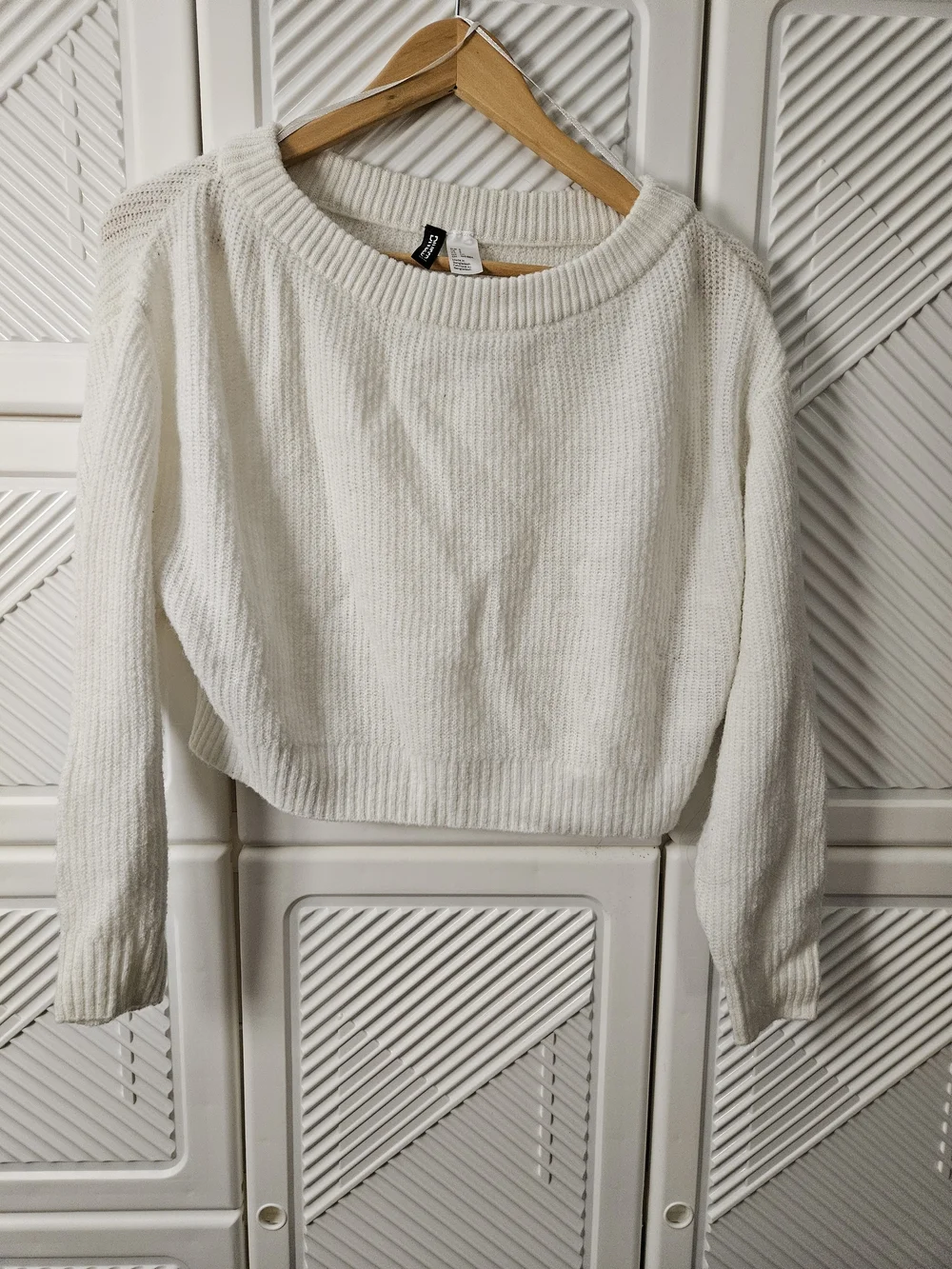 H&M Cream Crewneck Sweater
